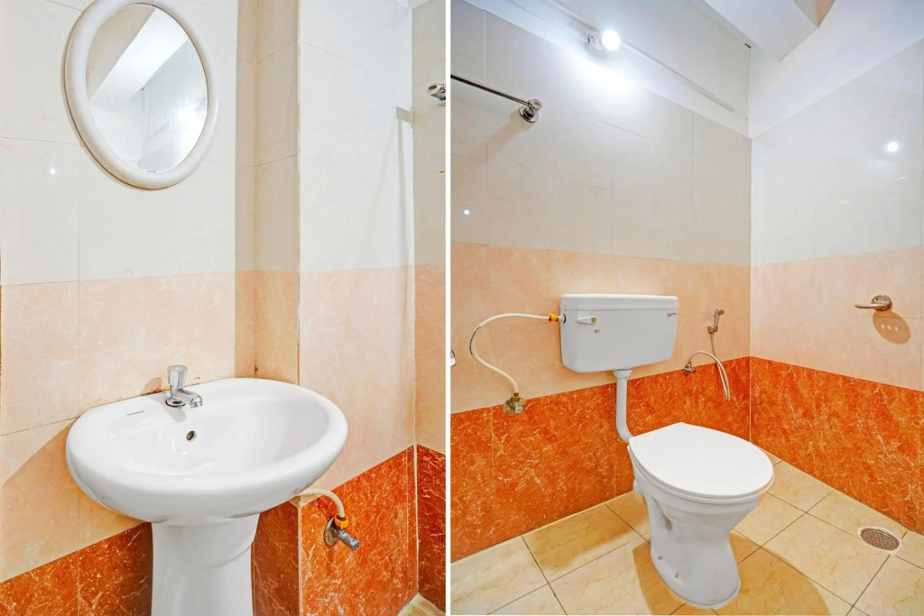 OYO 13581 Hotel Raj