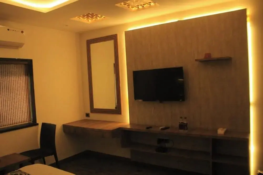 Hotel Sahyadri