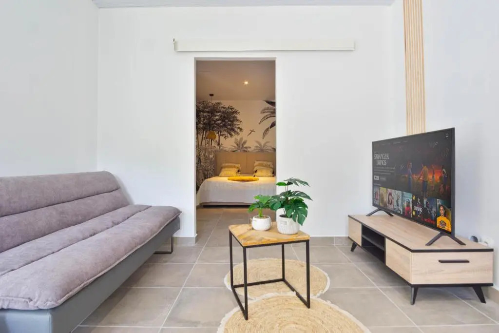 RESIDENCE ZEN & CALM-Superbe appartement T3 avec piscine