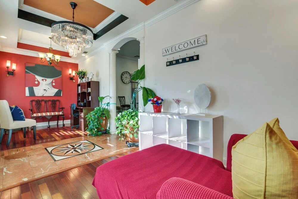 5 Mi to Bourbon St: Nola Home w/ Fenced Yard!