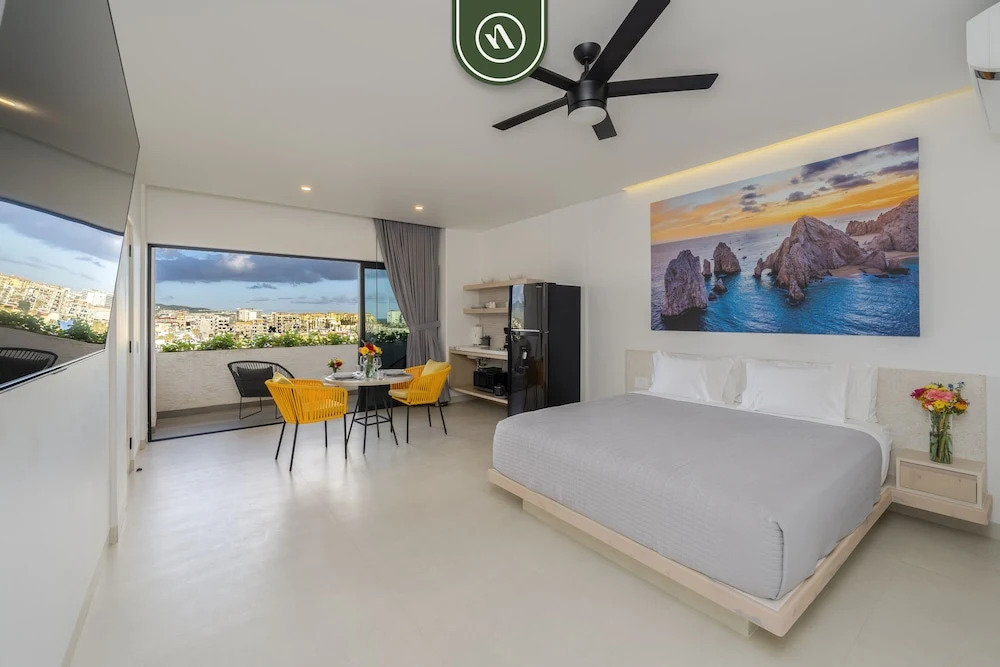 Tower 605 by Naya Homes