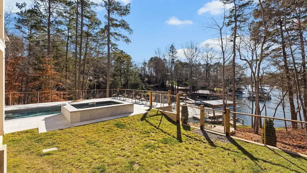 Southern Bell Estate by Avantstay Waterfront Luxury