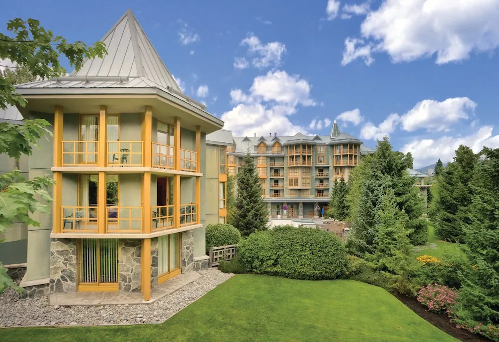 Cascade Lodge