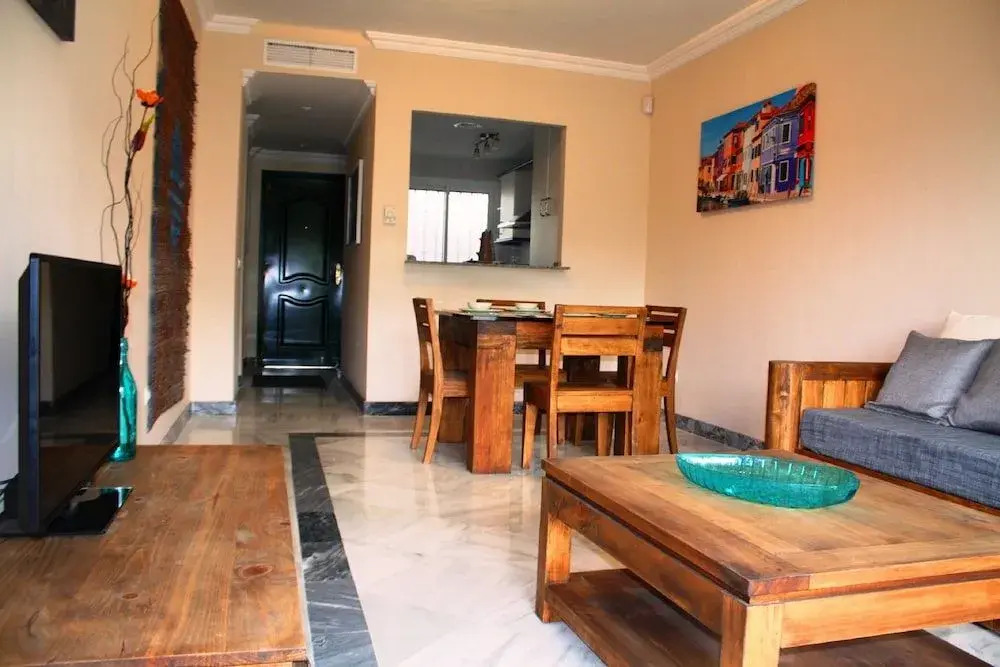 Villa Aries