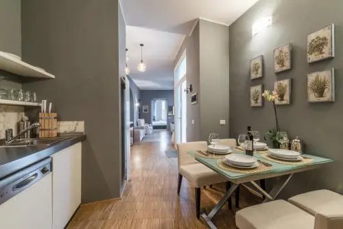 Porta Venezia Apartment