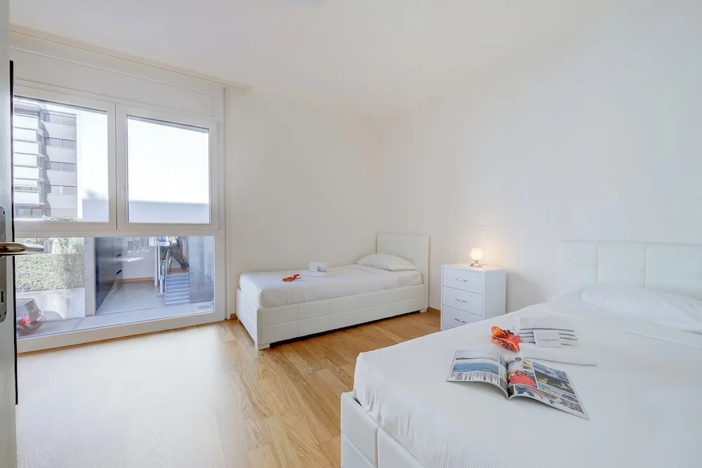 Locarno Place