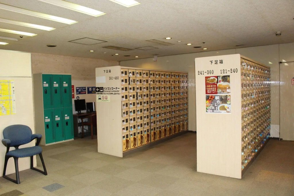 Capsule Hotel Asahi Plaza Shinsaibashi