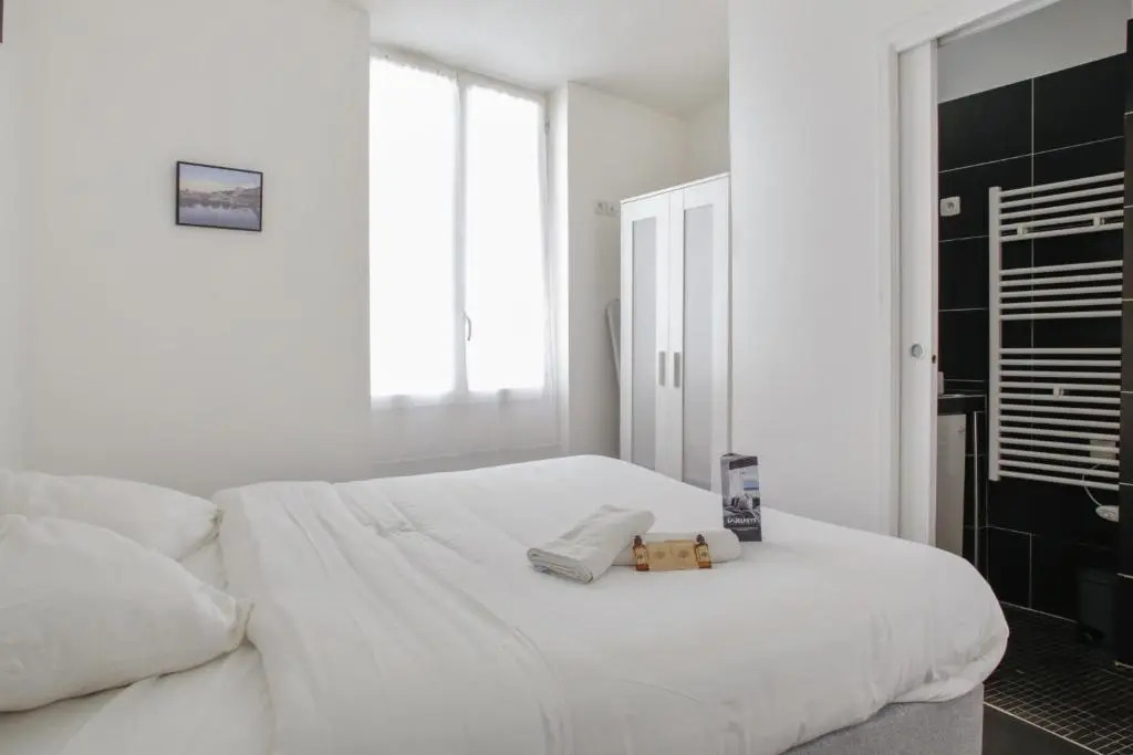 Bright flat classified with 2 in the centre of Cassis - Welkeys