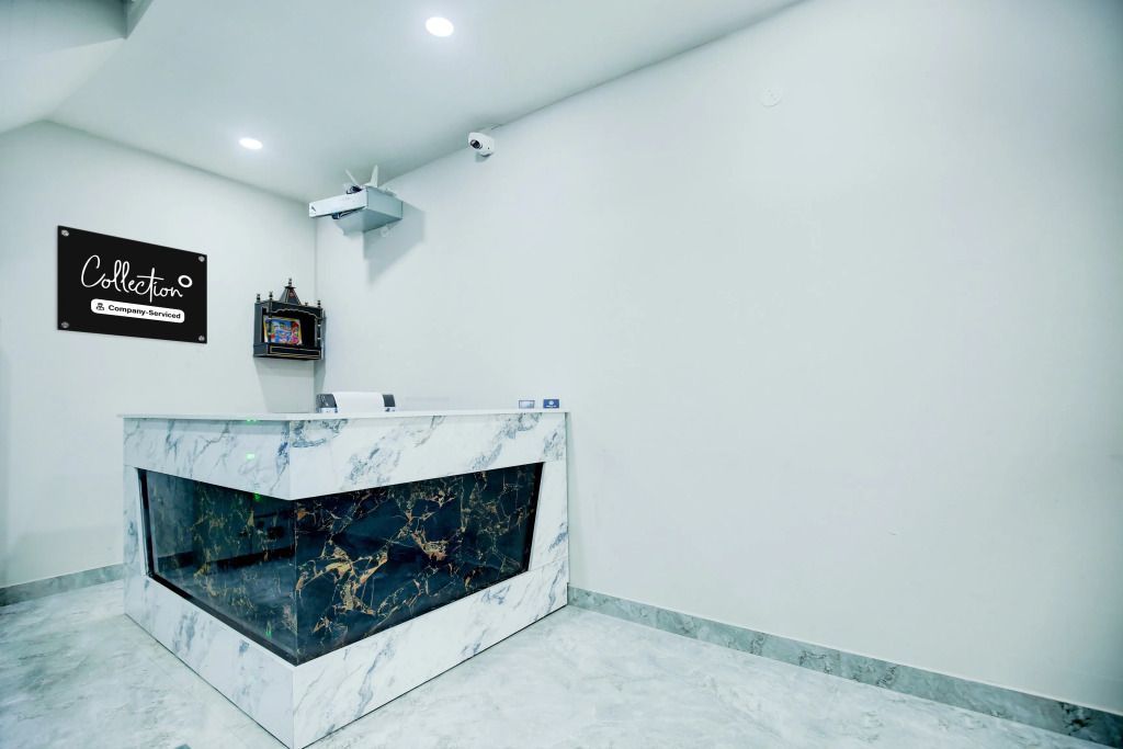 Super Collection O by OYO Nayagaon Vikas Nagar