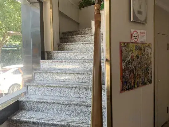 Shanghai Mingfei Hotel