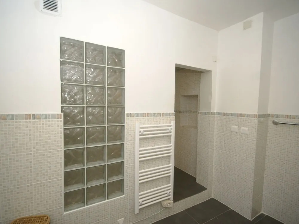 Villa With Private Pool in a Valley in the Forests of the Beloved Lorgues