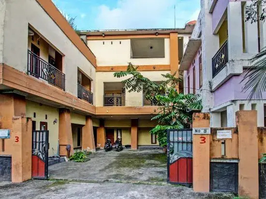 OYO 91845 Var House Near Pantai Tanjung Bias