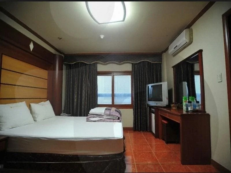 Goodstay Dae Young Hotel