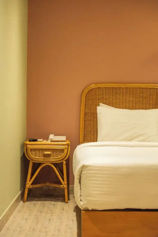 Jimmy Pyramids Hotel