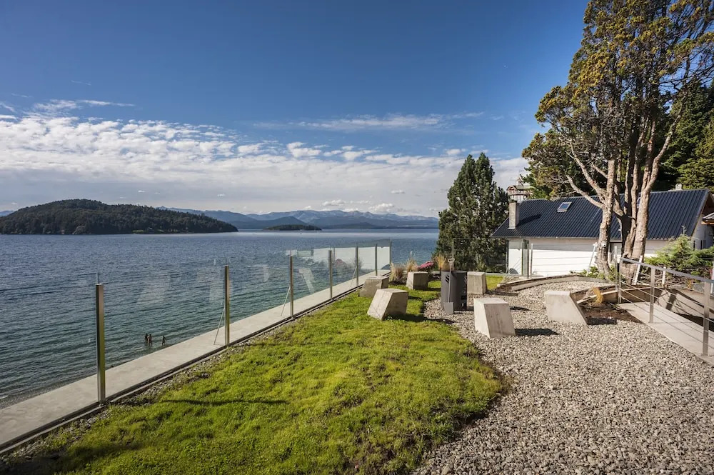 Wa One Lake Homes