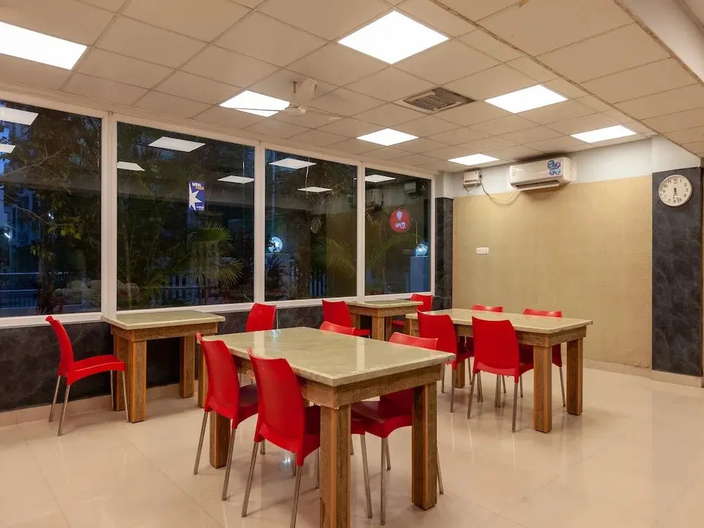 Capital O 4617 Lotels Serviced Apartment