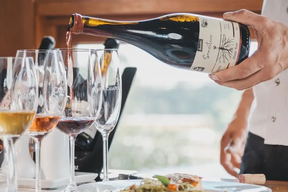 Villa Vinicolla - Refúgio & Vinícola Boutique com Degustações