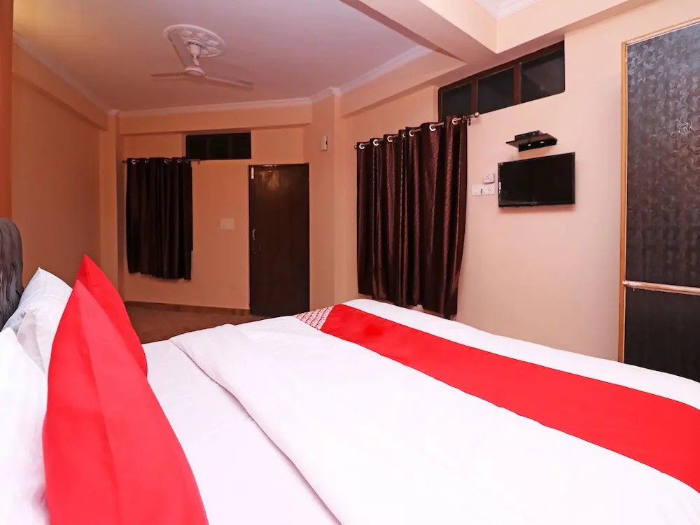 OYO 19123 Sunshine Guest House