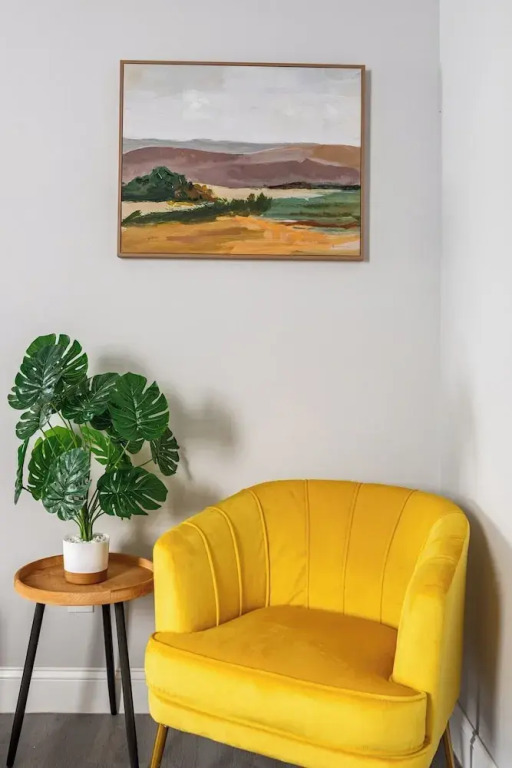 Philly Getaway - Chic Stay Near Center City