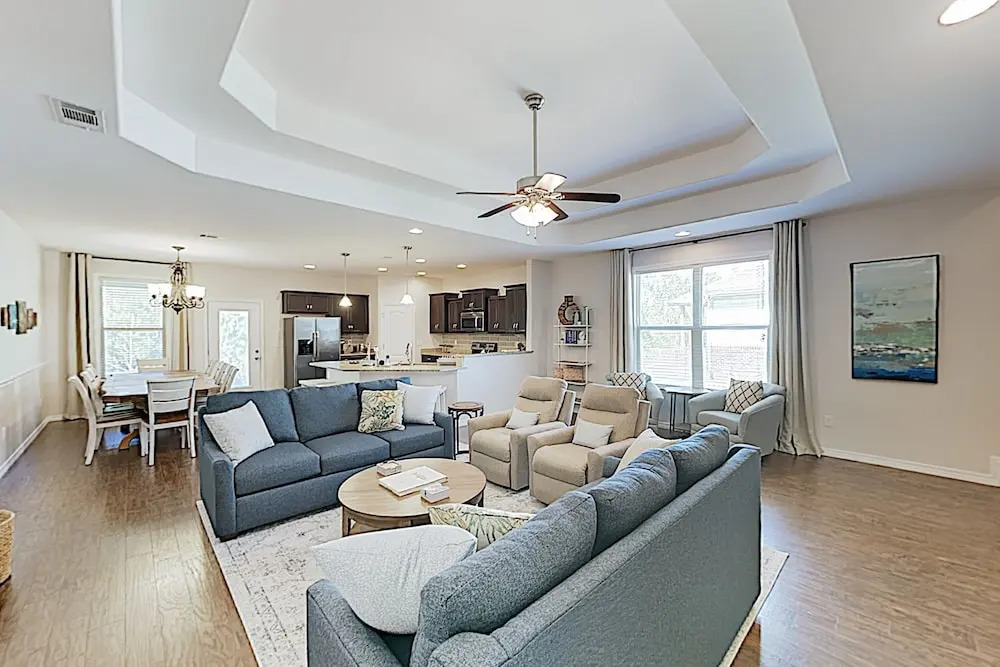 Cypress Breeze Plantation W/ Pool, Near Beach 4 Bedroom Home