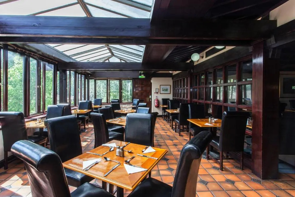 Europa Gatwick Hotel