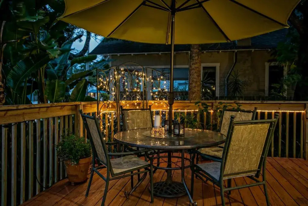 Anchor Inn NSB Bed and Breakfast