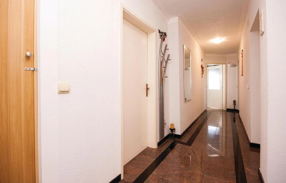 Amazing Home in Vodice With Wifi and 3 Bedrooms