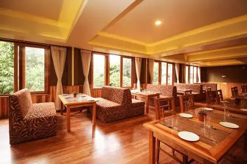 Hotel Tarayana Grand