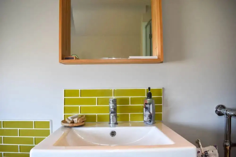 1BD Flat in Prestigious Hove Villas 5 Mins to sea