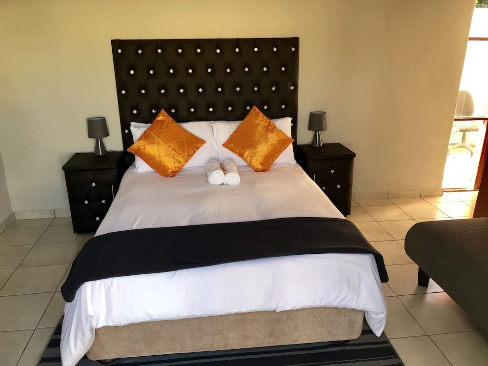 Dossa Guest House