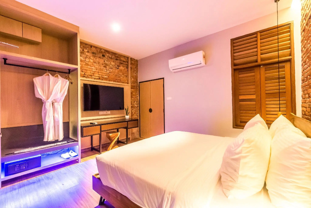 Tien Terrace Macalister