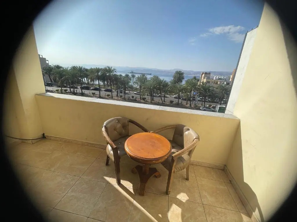 Al Deyafa Hotel