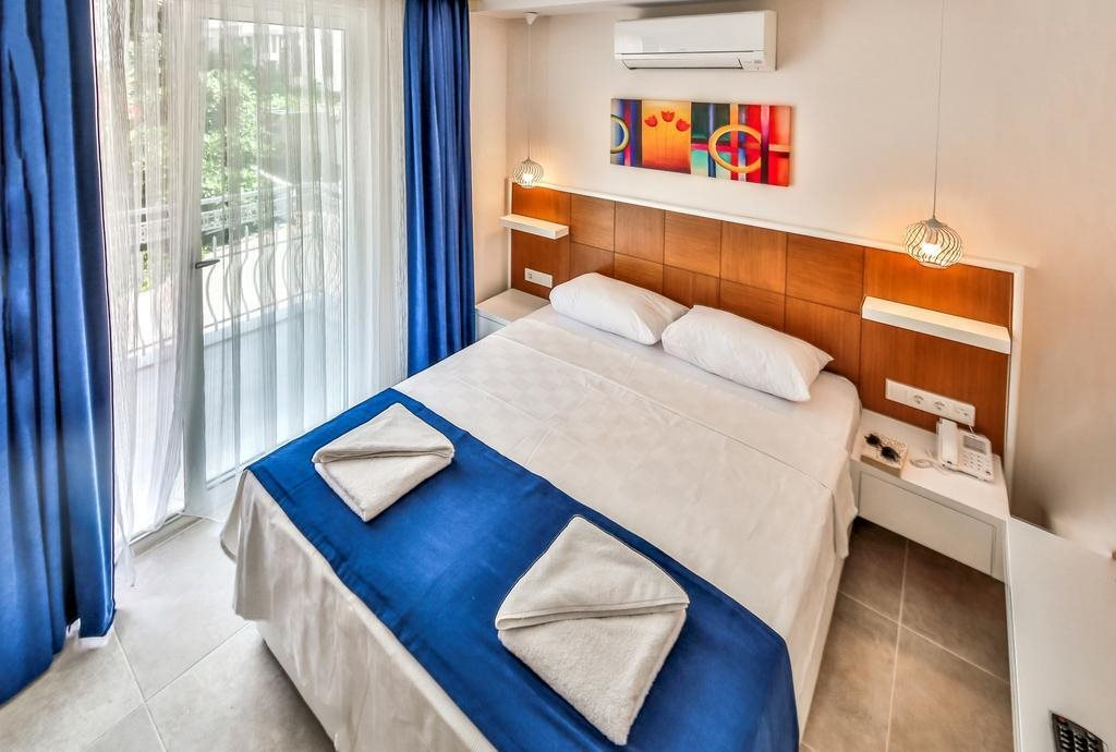 Oreo Hotel