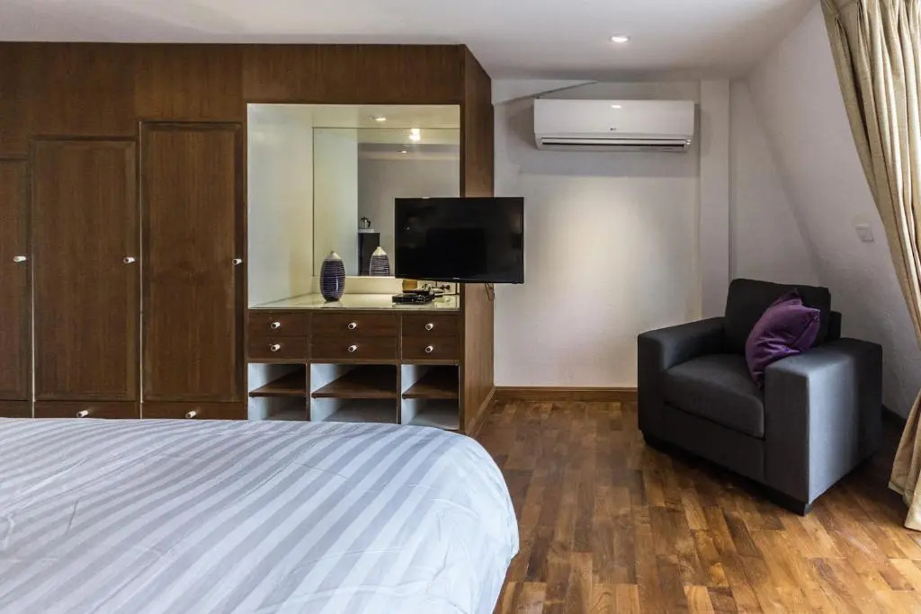 Wonderful & Central Dasiri Townhouse 5BR