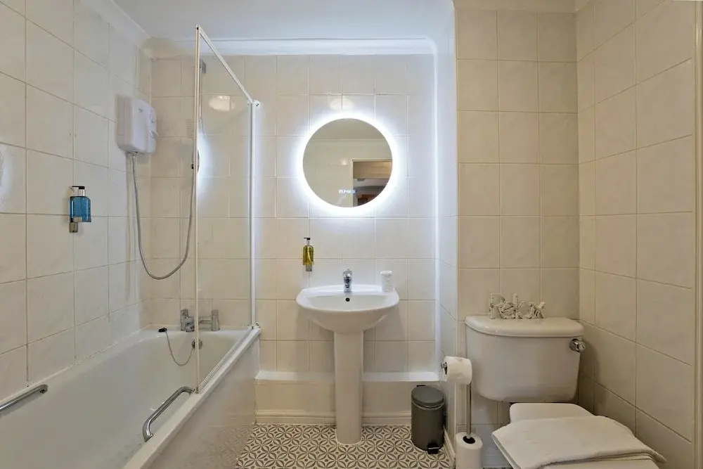Imperial Meridian Place Apartment