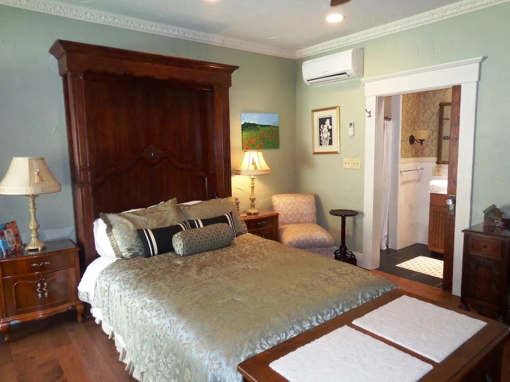 Jefferson Street Bed and Breakfast Inn
