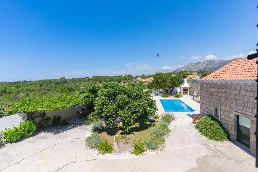 Villa Luic