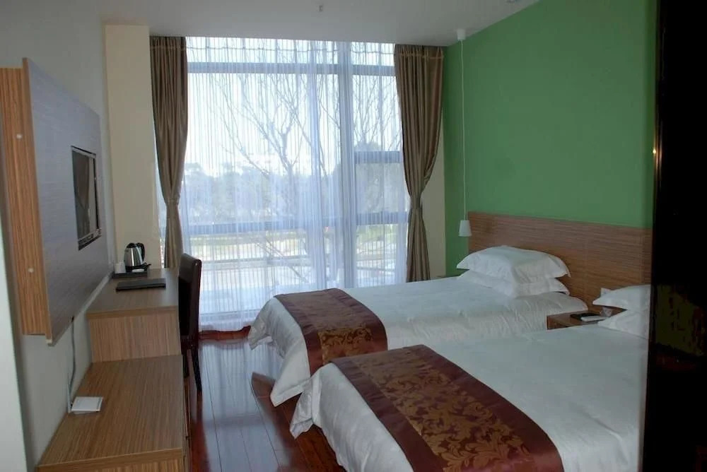 Motel 268 Business Hotel