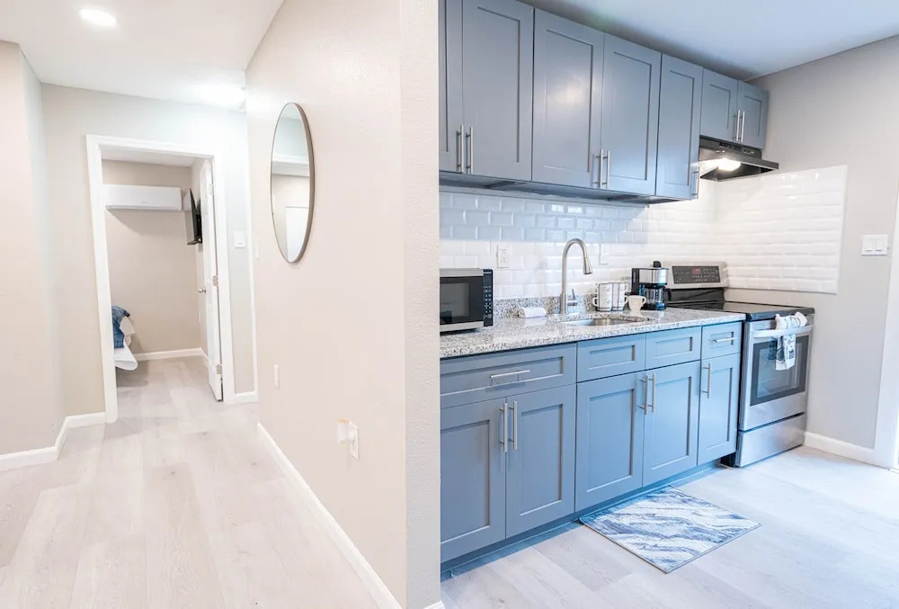 University Serenity Suites 14th