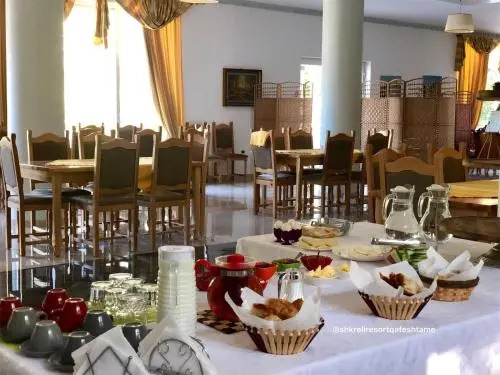 Shkreli Hotel Camp