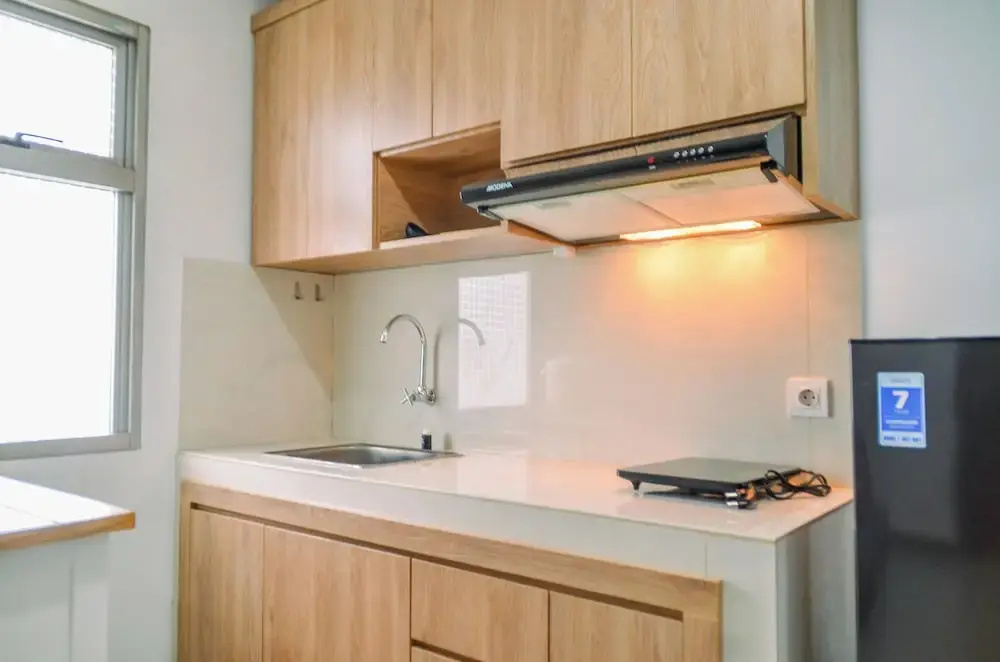 Chic and Cozy 2BR Apartment at Springwood Residence