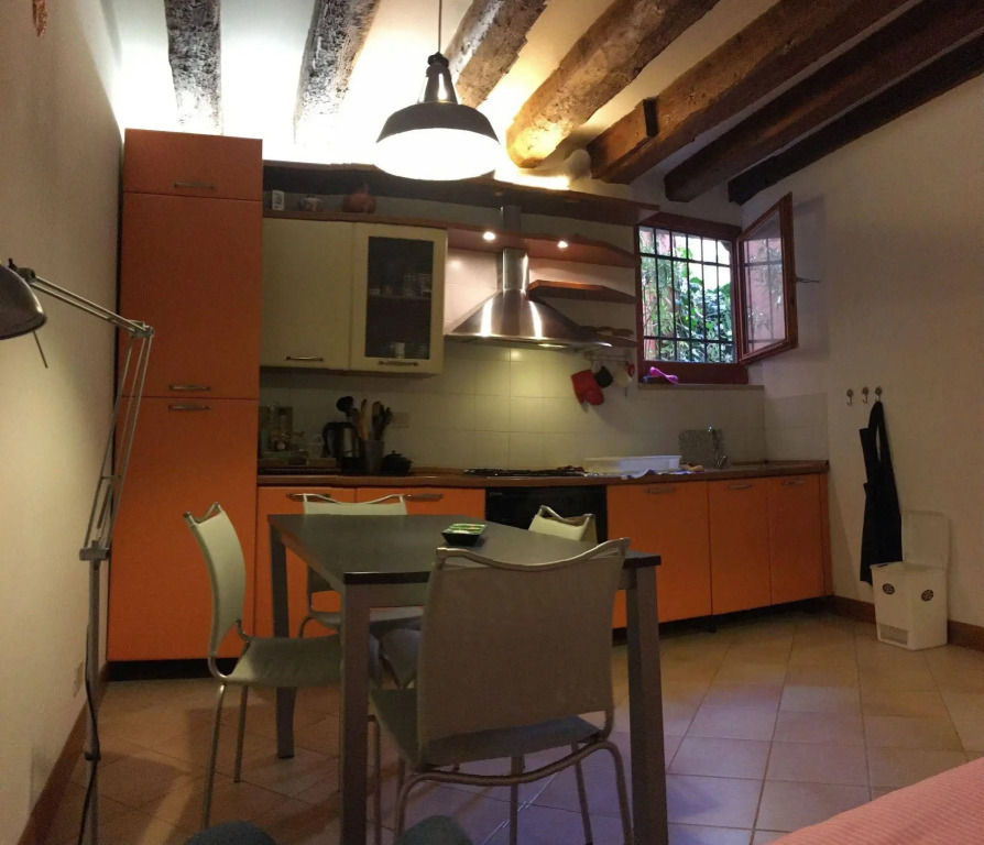 Palazzetto Muti