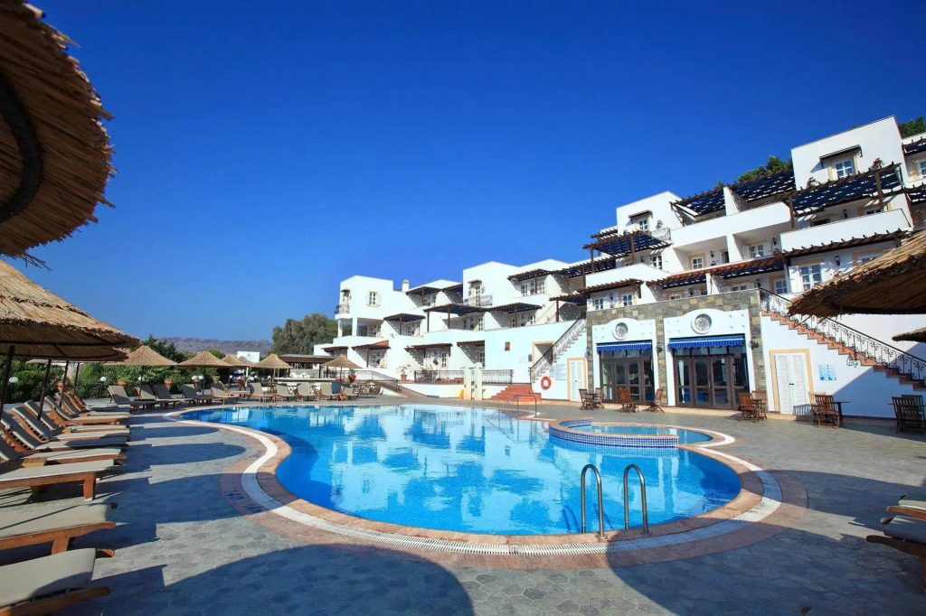 Elementa Boutique Hotel