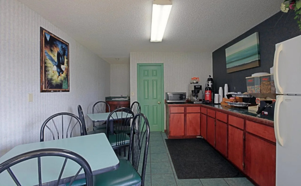 Regency Inn