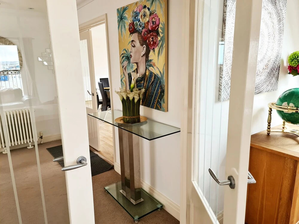 Harbour High - Luxury Beach Penthouse - Sleeps 6