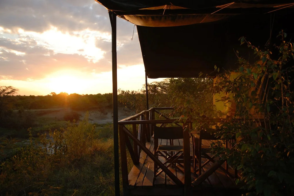 Aruba Mara Camp & Safaris