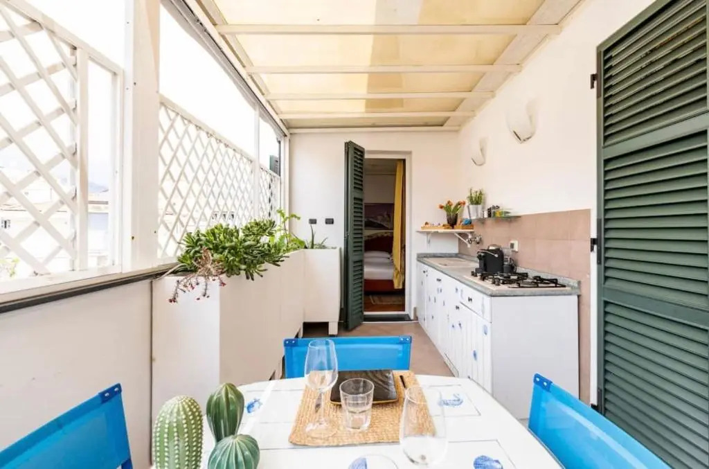 Suite in Centro Storico a Loano con GARAGE