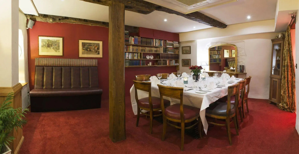 Royal Seven Stars Hotel