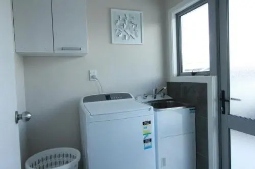 Rose Apartments Unit 1 Central Rotorua-Accommodation&Spa