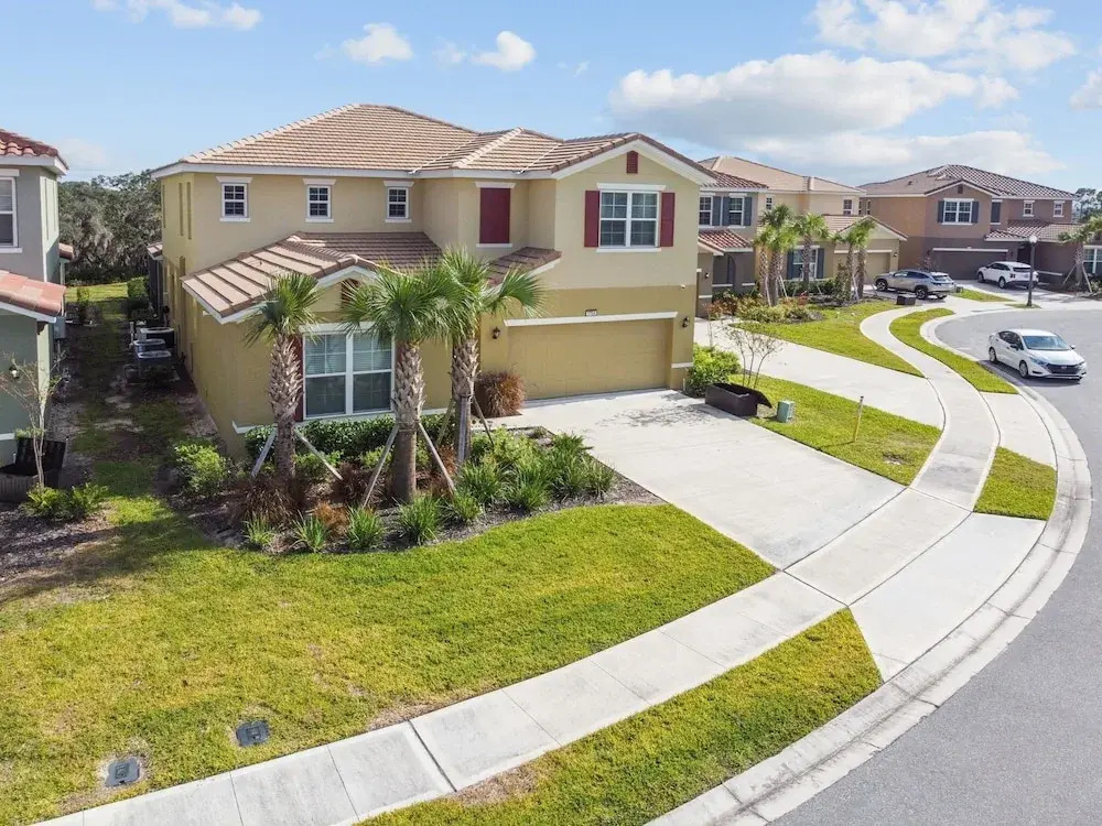 7704oml-solterra Resort 7 Bedroom Home by RedAwning
